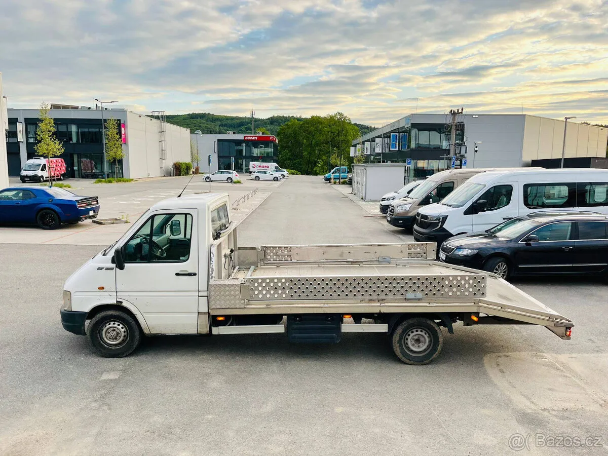 Odtahový vůz VW LT 35 — foto 4